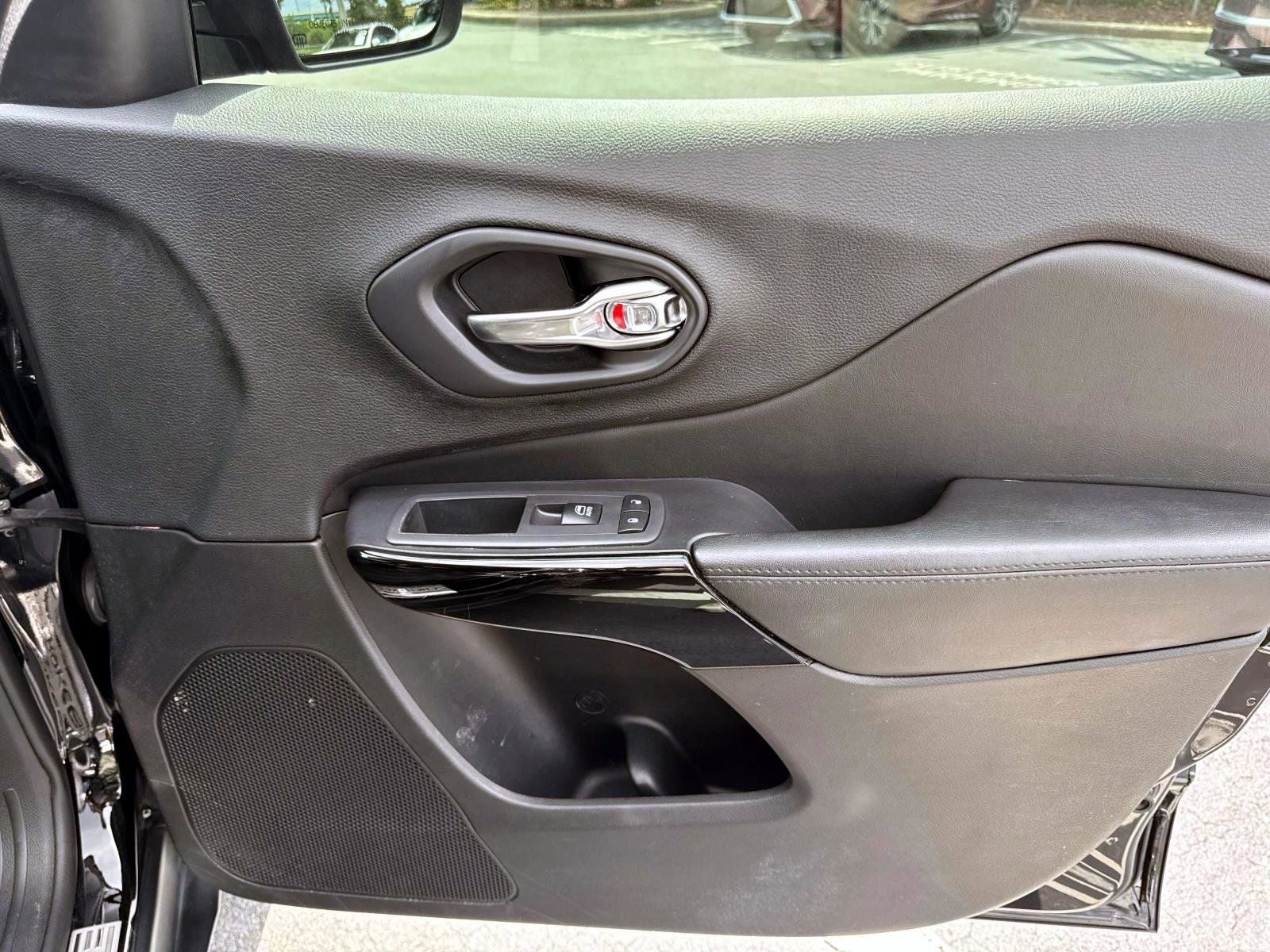 2019 Jeep Cherokee Altitude