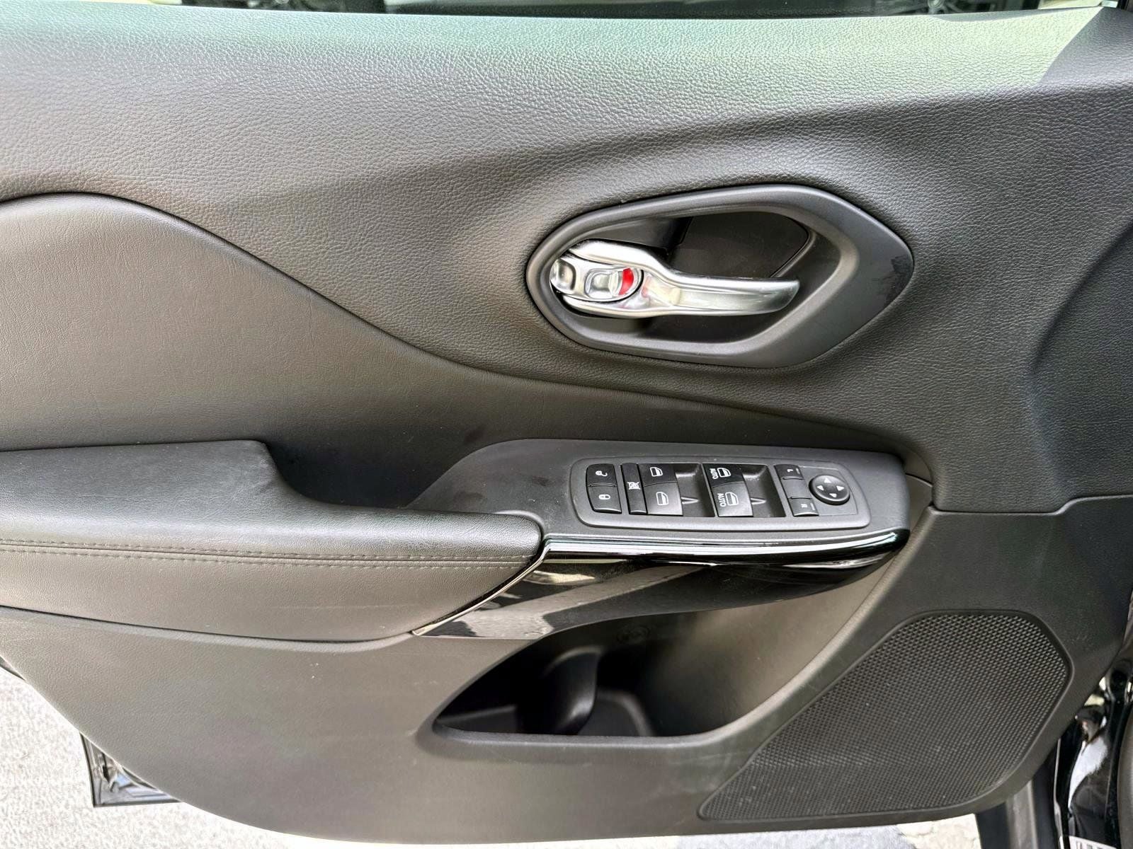 2019 Jeep Cherokee Altitude