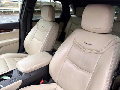 2018 Cadillac XT5 Premium Luxury