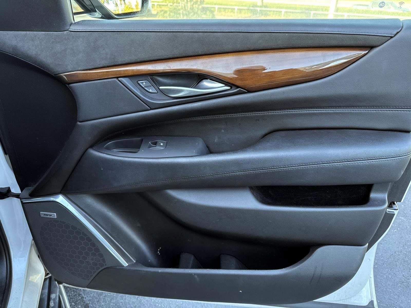 2019 Cadillac Escalade ESV Premium