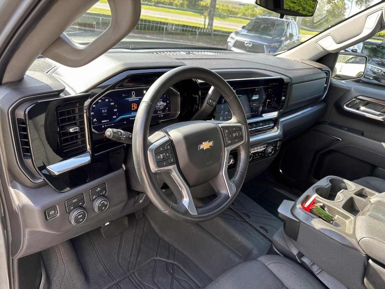 2023 Chevrolet Silverado 1500 LT LT1