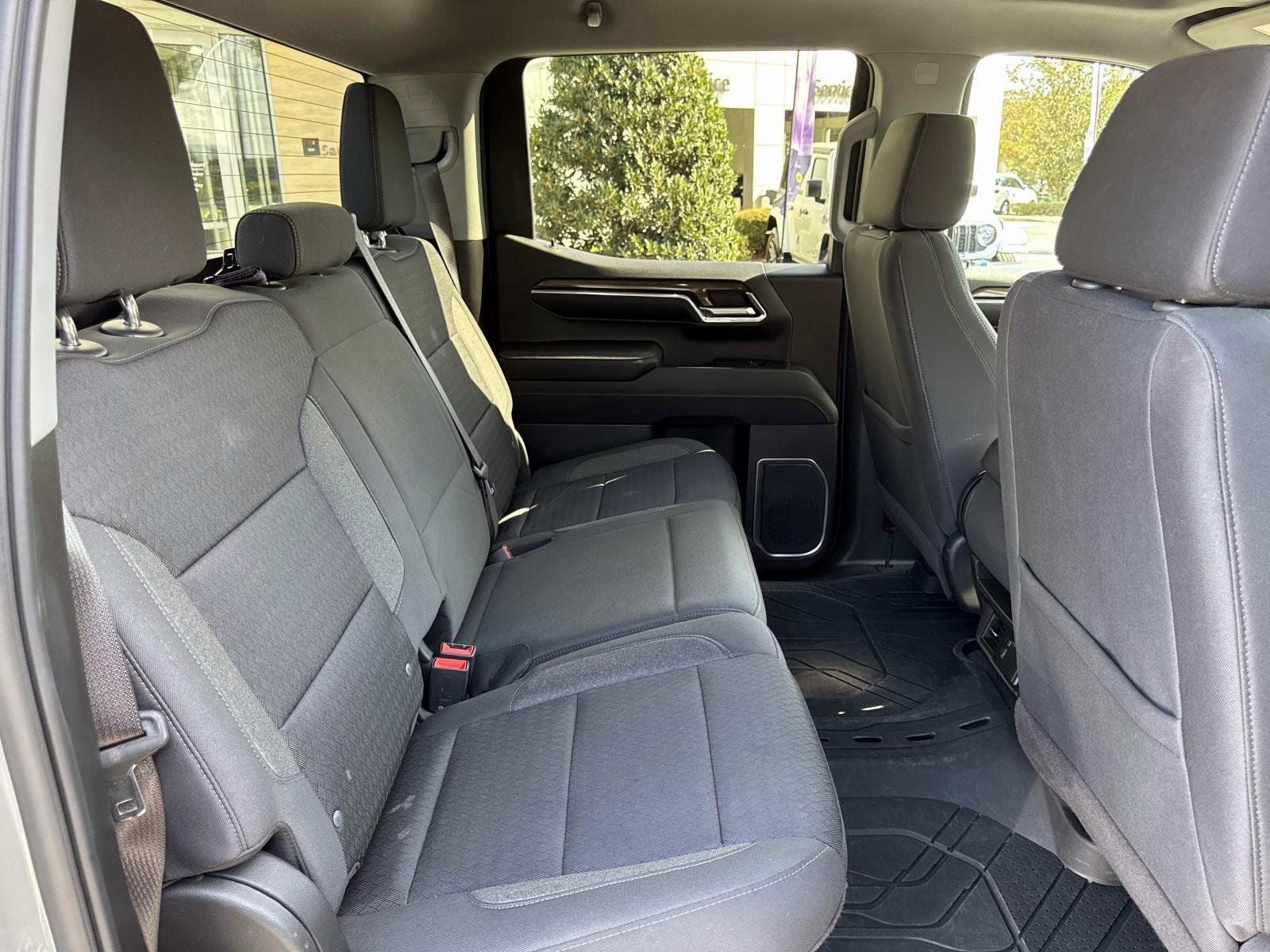 2023 Chevrolet Silverado 1500 LT LT1