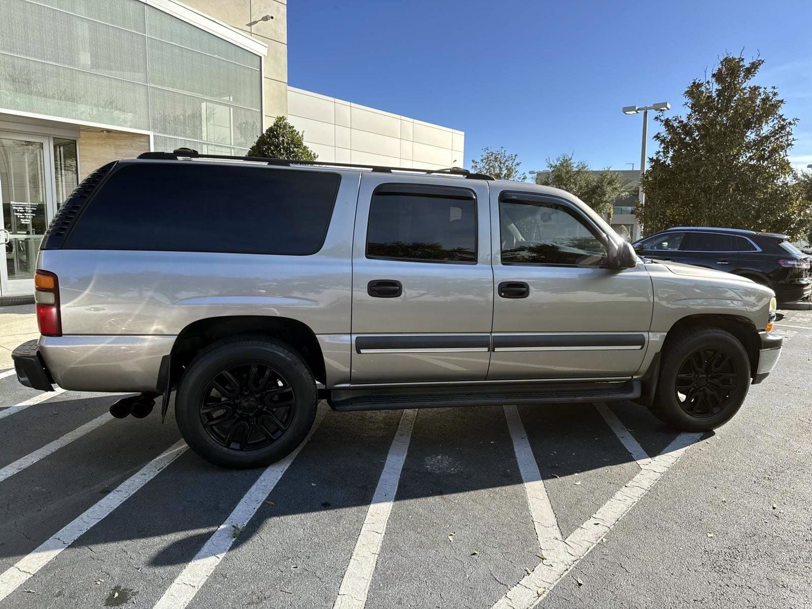 2003 Chevrolet Suburban 1500 LS