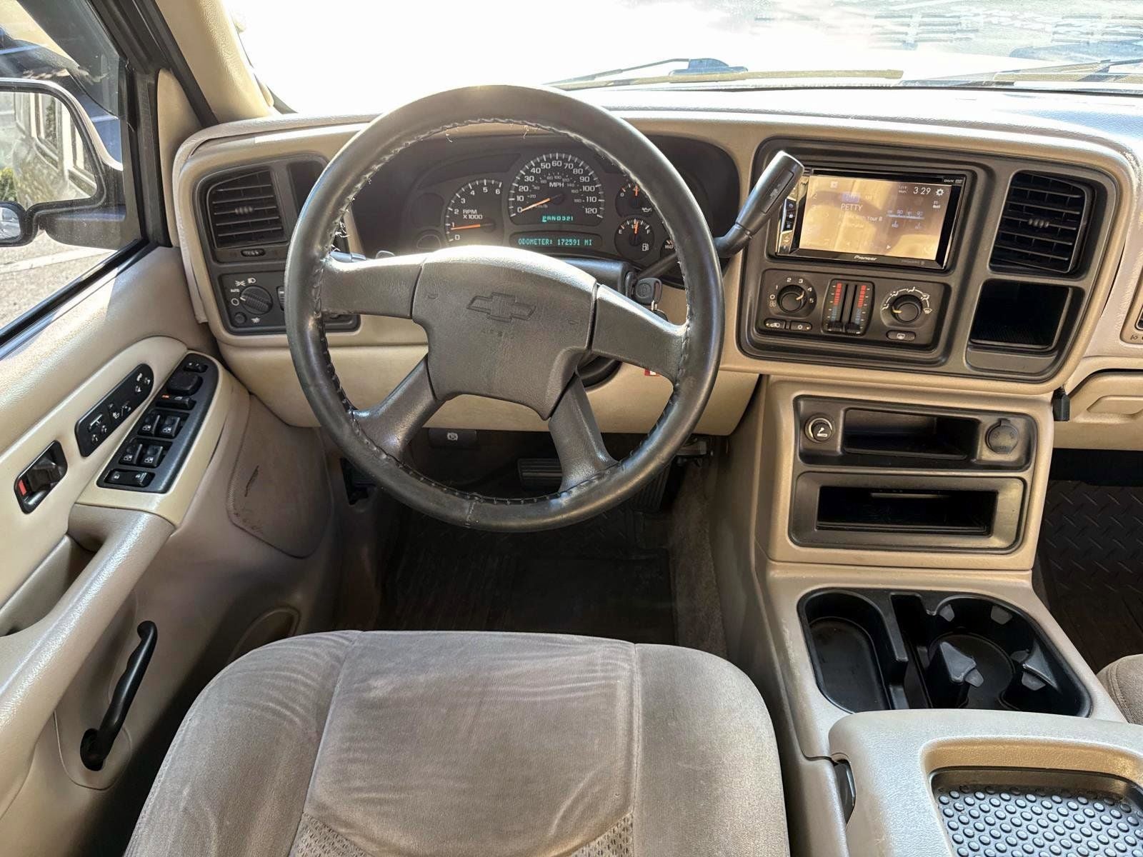 2003 Chevrolet Suburban 1500 LS