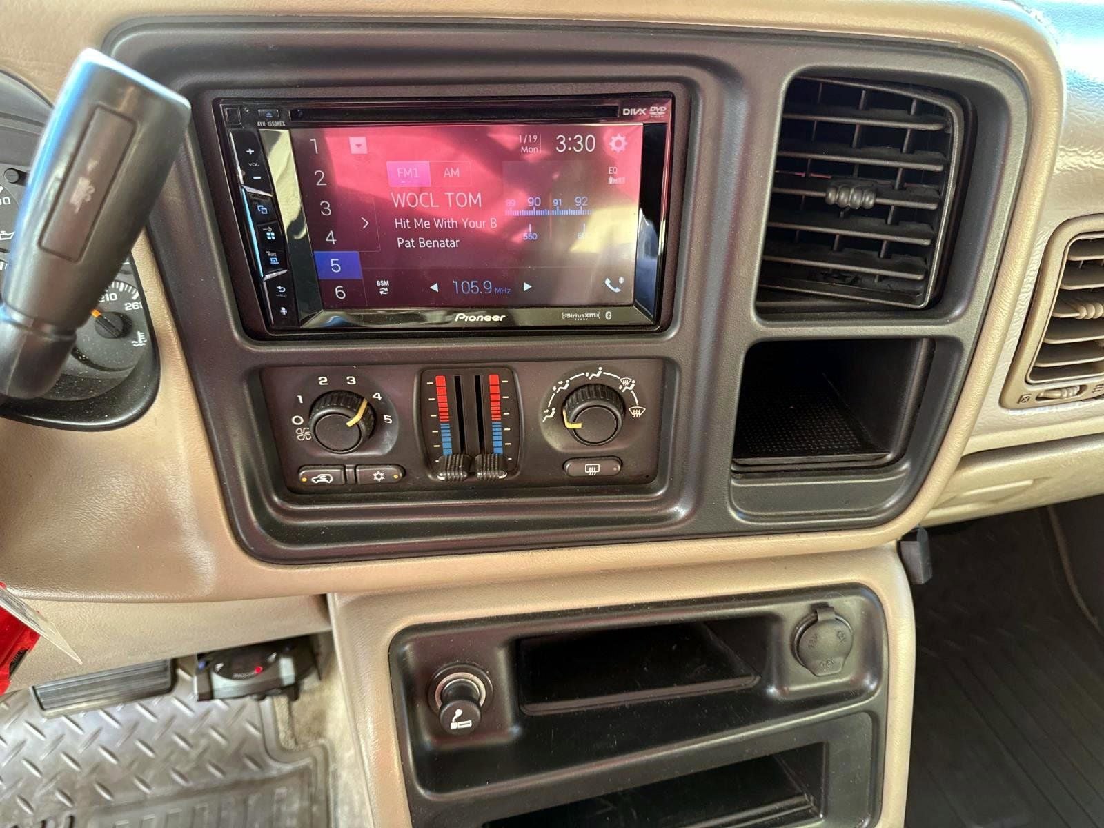 2003 Chevrolet Suburban 1500 LS