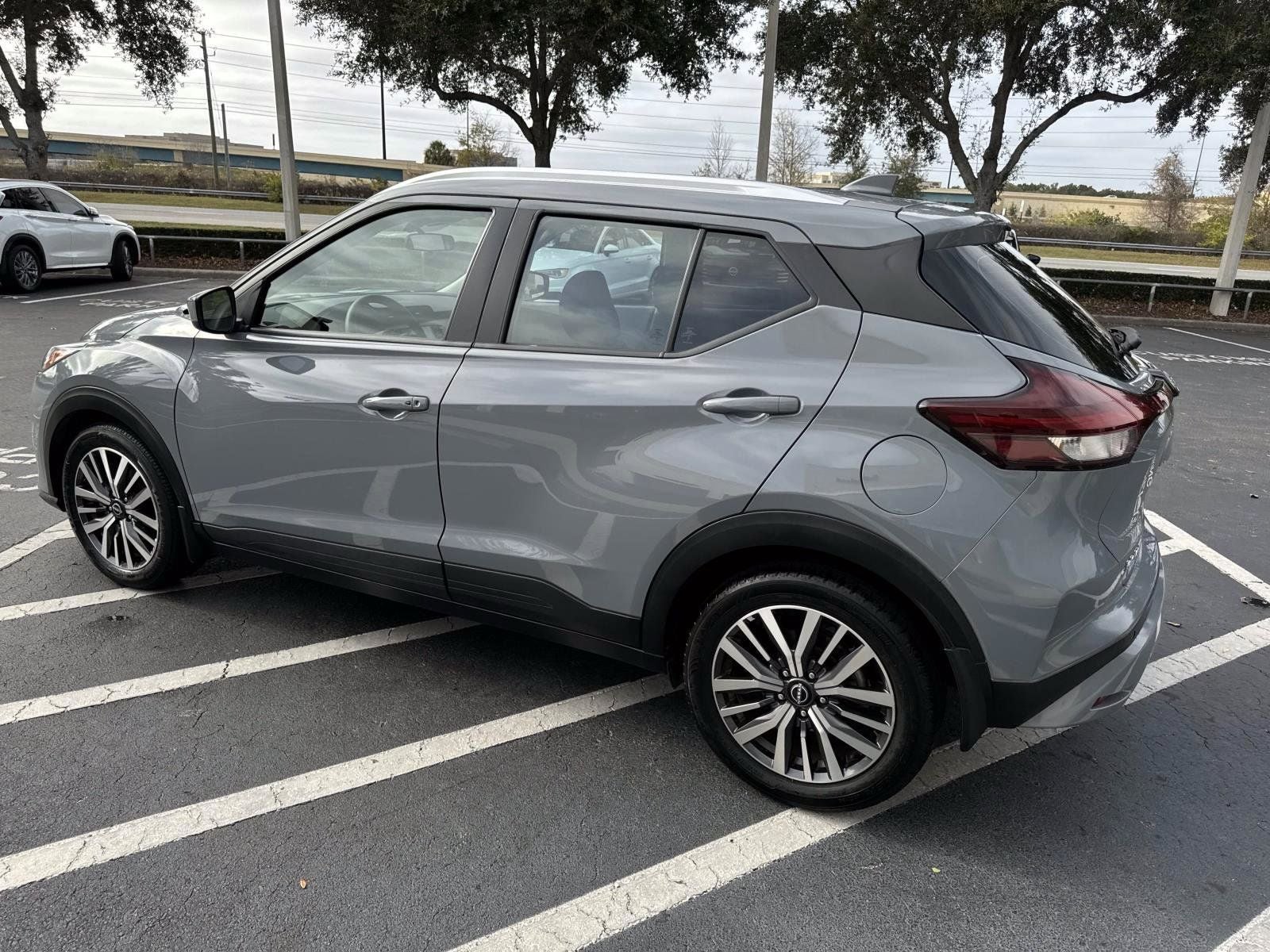 2023 Nissan Kicks SV