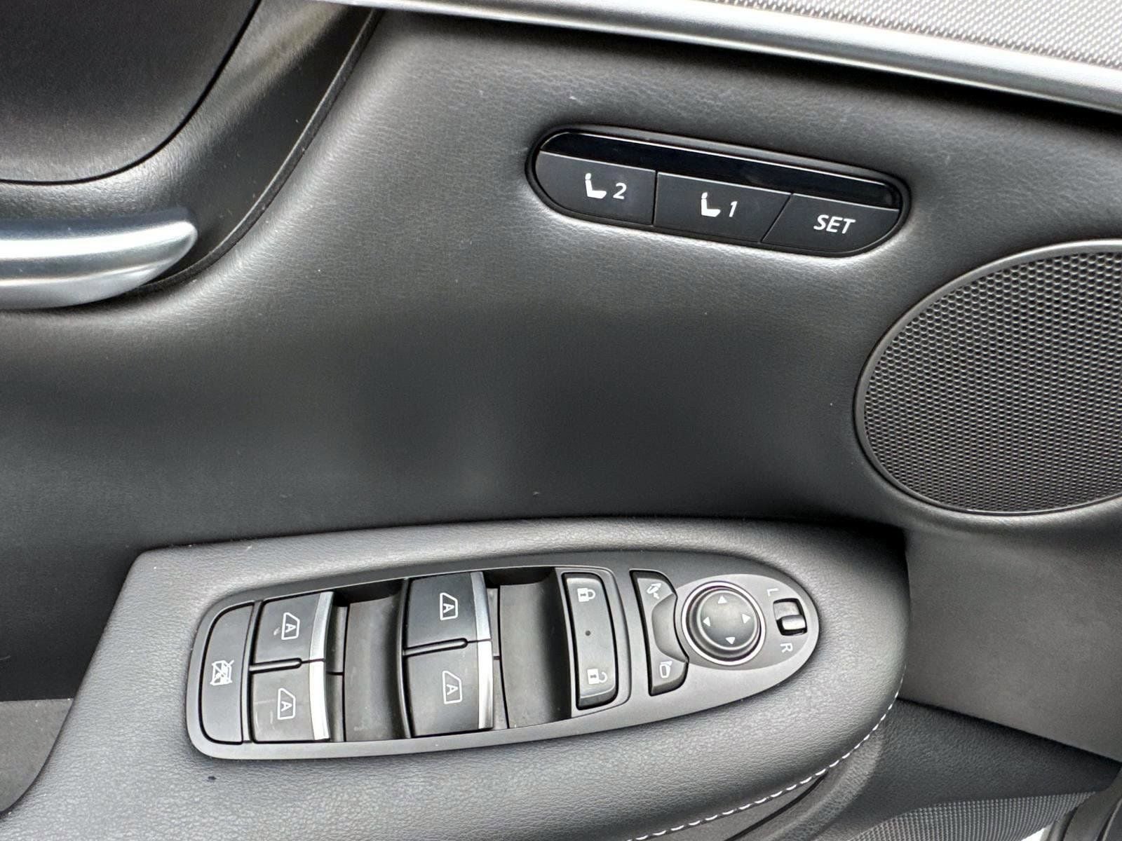 2023 INFINITI QX50 LUXE