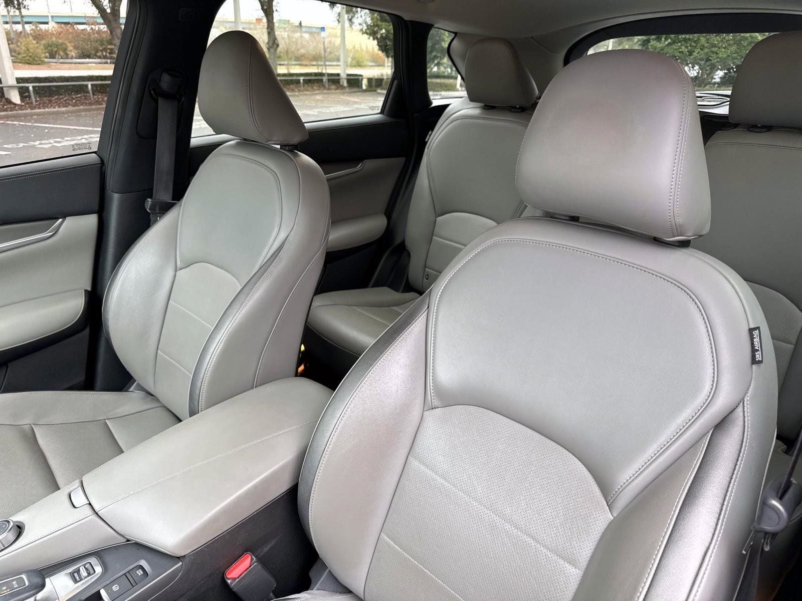 2023 INFINITI QX50 LUXE