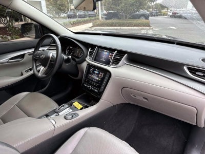 2023 INFINITI QX50 LUXE