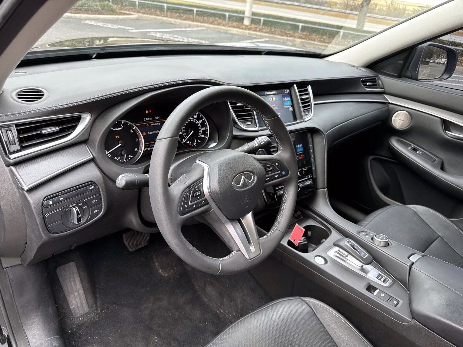 2023 INFINITI QX50 LUXE