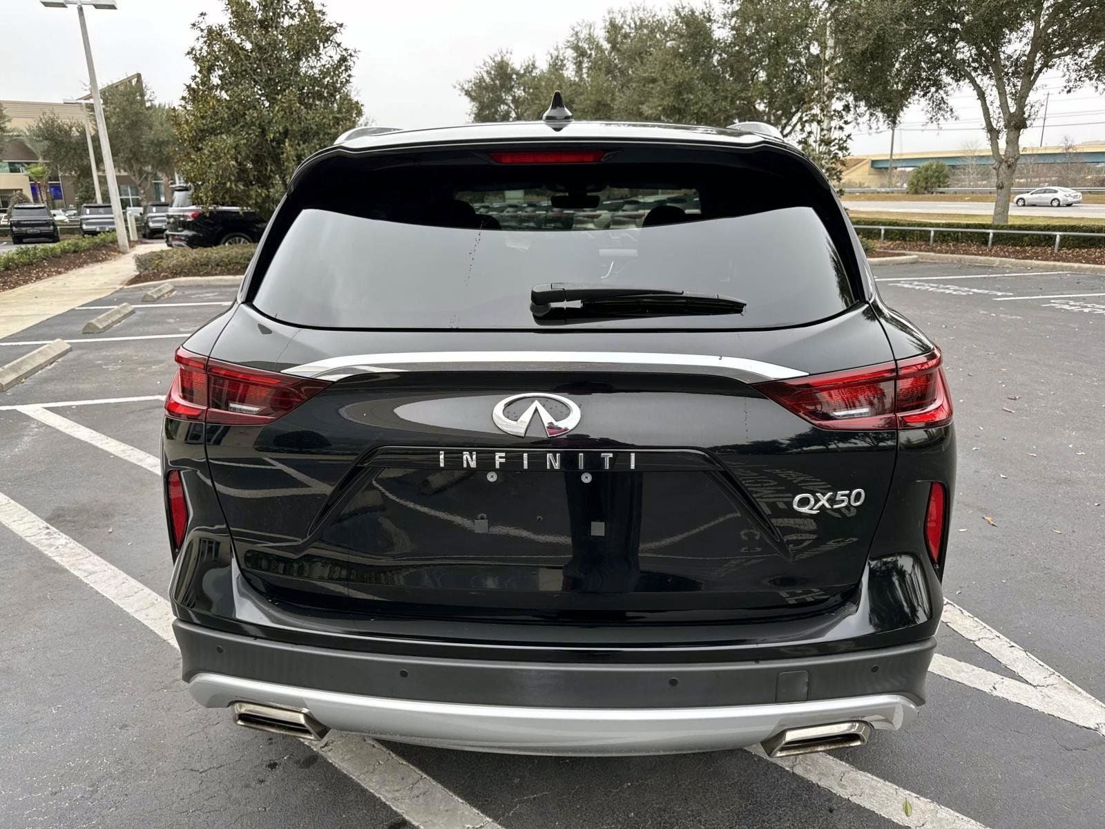 2023 INFINITI QX50 LUXE