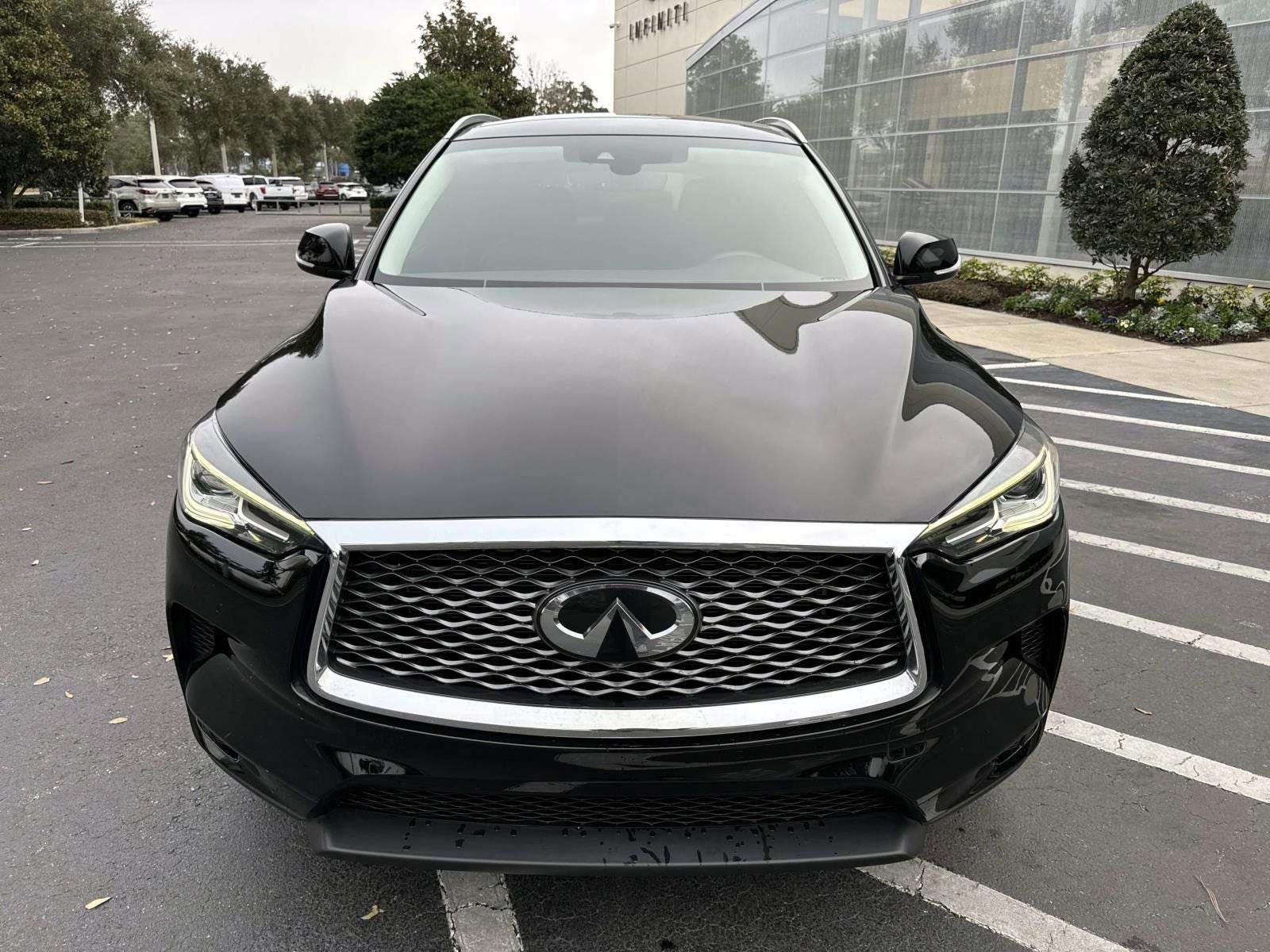 2023 INFINITI QX50 LUXE