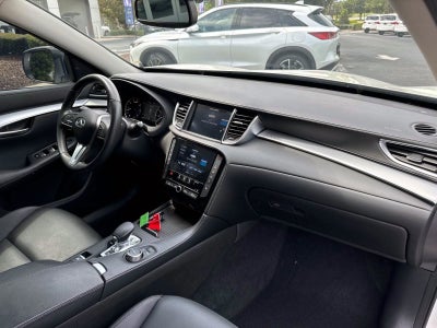 2021 INFINITI QX50 LUXE