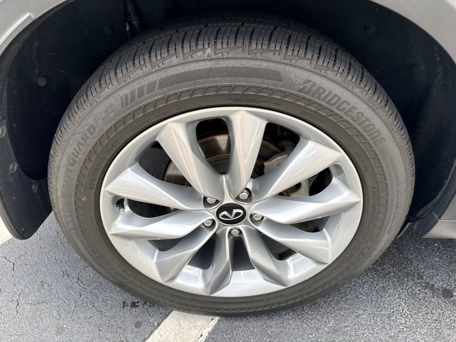 2021 INFINITI QX50 LUXE