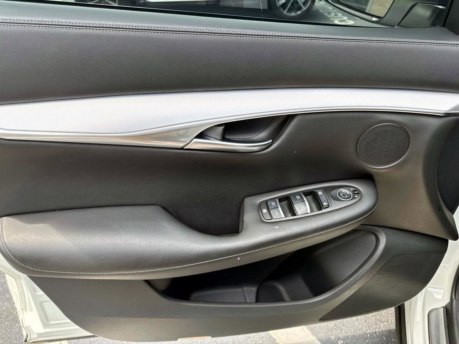 2021 INFINITI QX50 LUXE