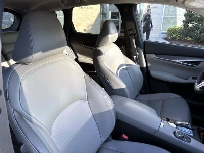2023 INFINITI QX50 LUXE