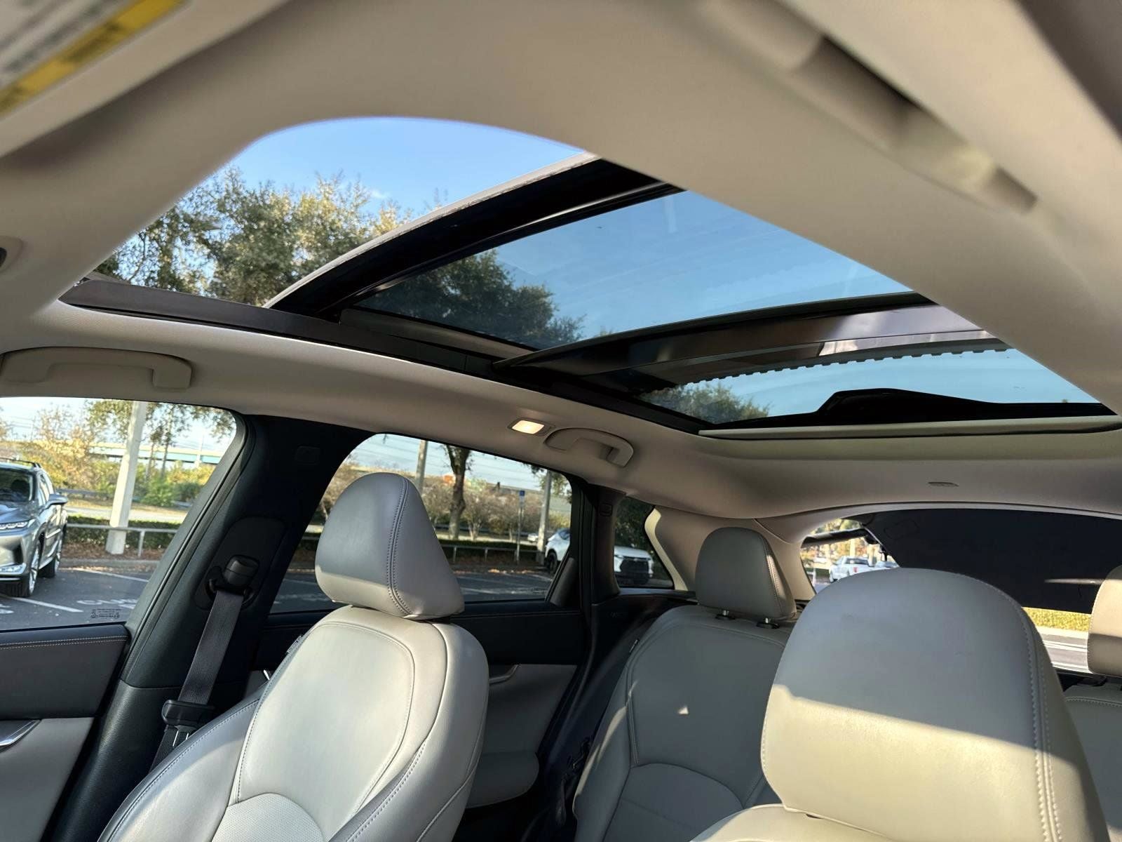 2023 INFINITI QX50 LUXE