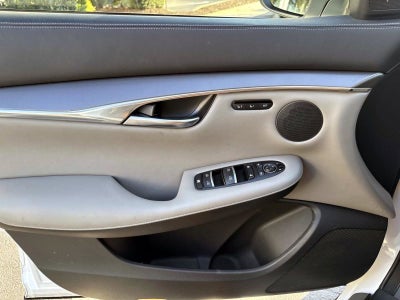 2023 INFINITI QX50 LUXE