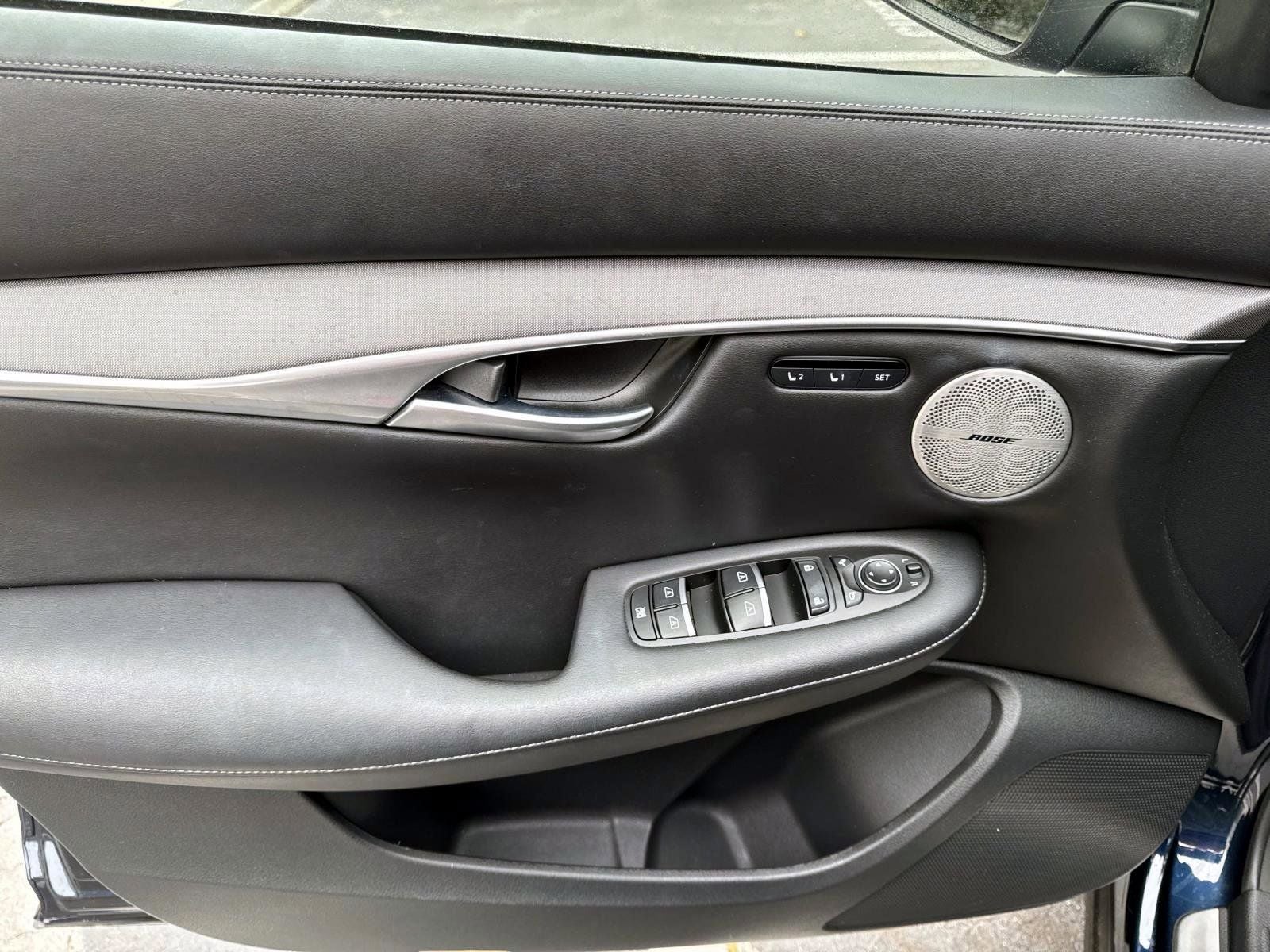 2023 INFINITI QX50 LUXE