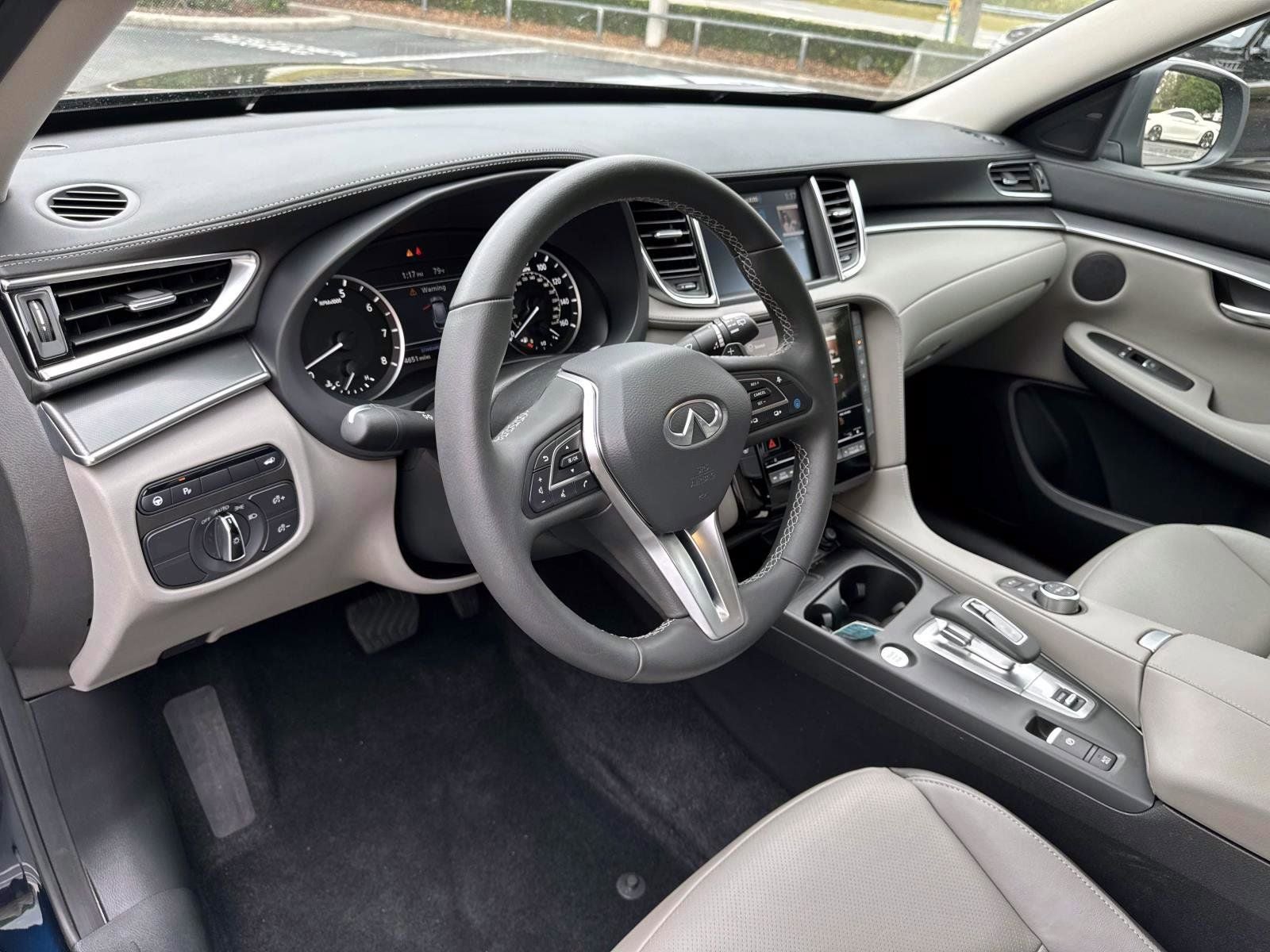 2025 INFINITI QX50 LUXE