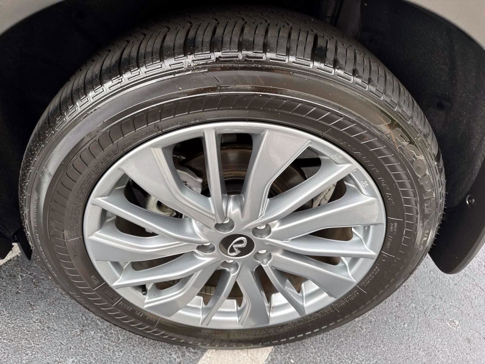 2025 INFINITI QX50 LUXE