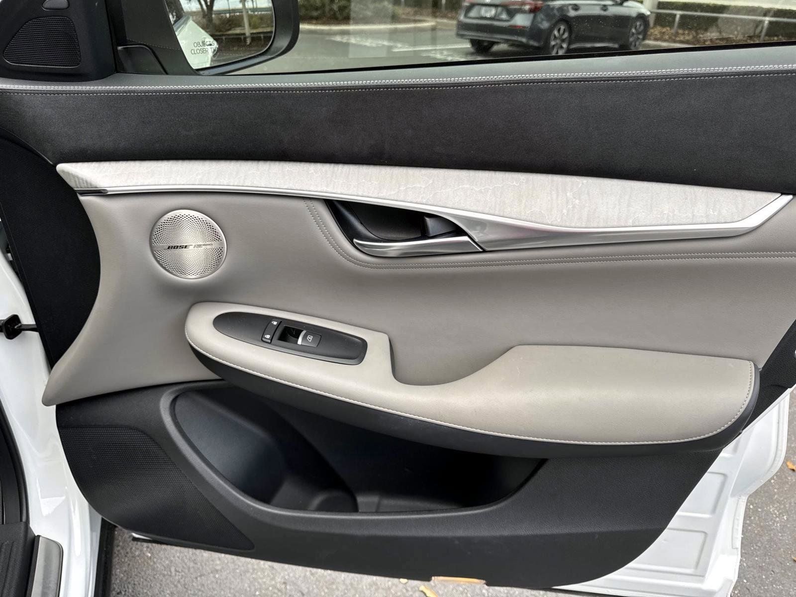 2023 INFINITI QX50 Sensory