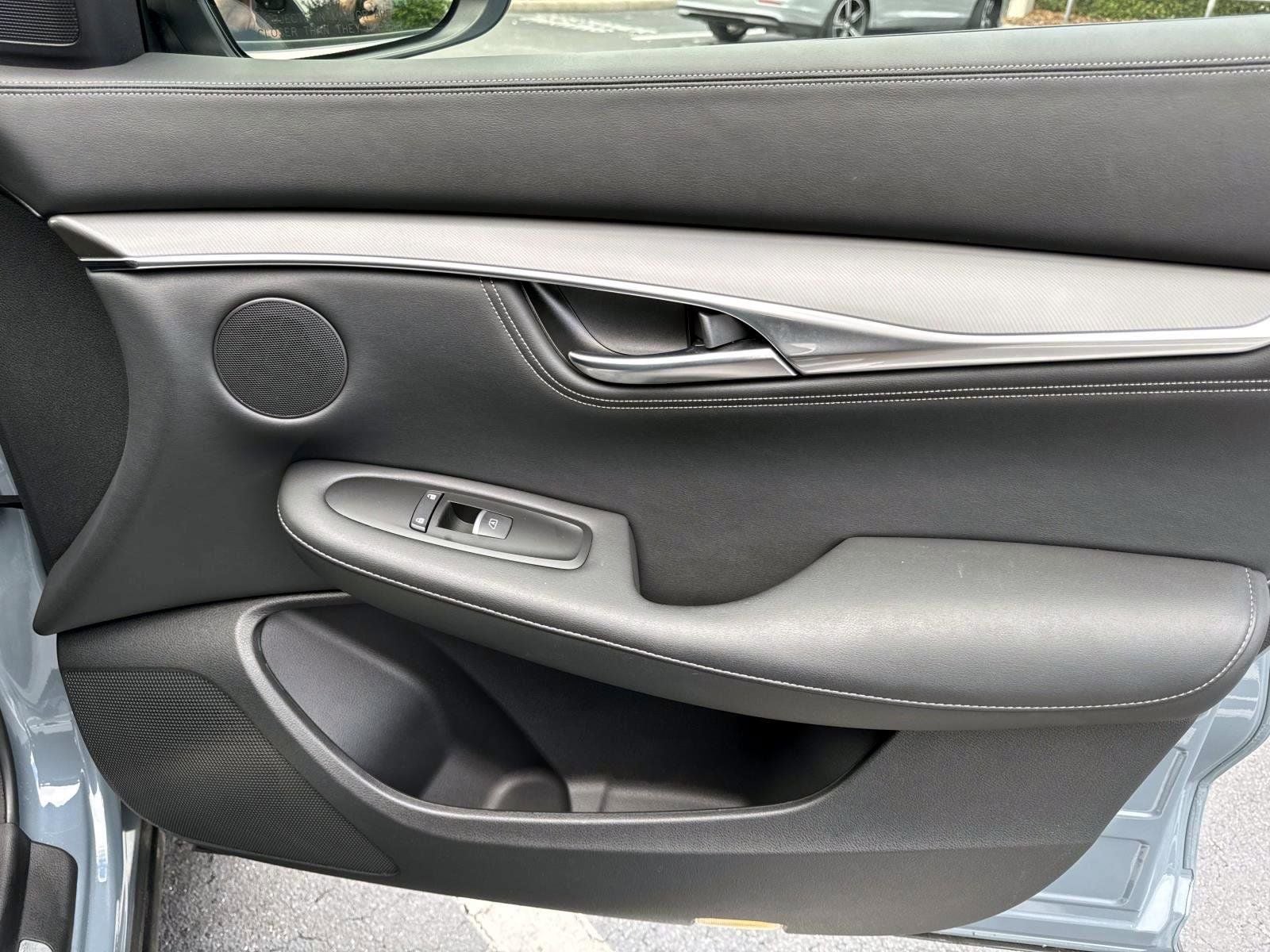 2025 INFINITI QX55 LUXE