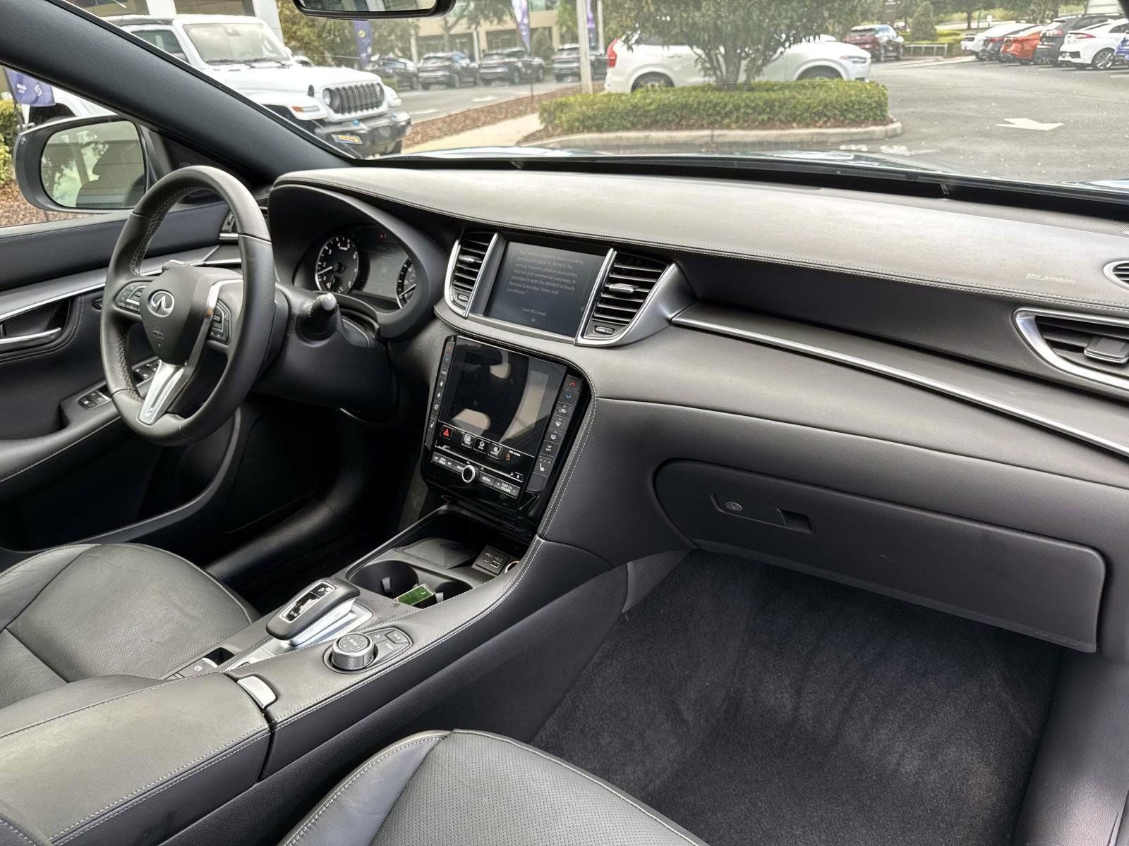 2025 INFINITI QX55 LUXE