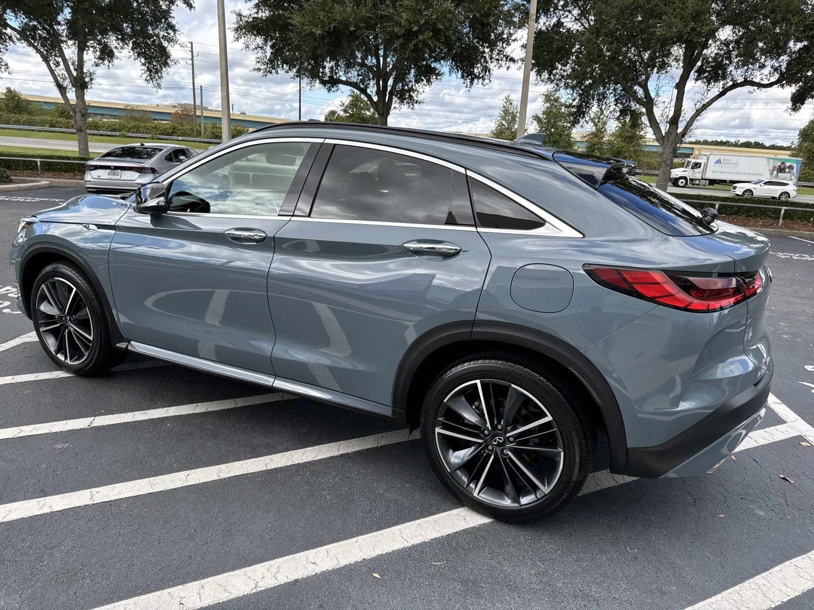 2025 INFINITI QX55 LUXE