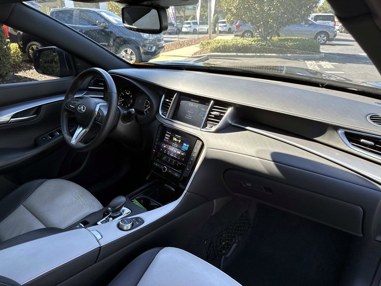 2023 INFINITI QX55 LUXE