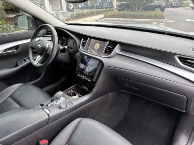 2019 INFINITI QX50 LUXE