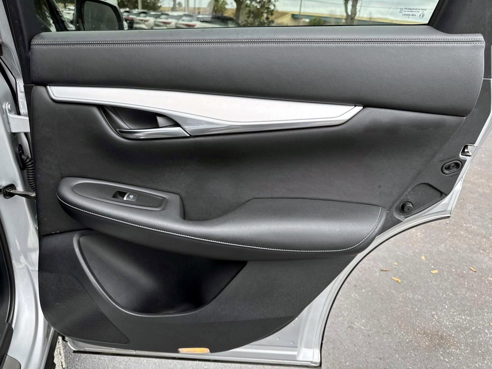 2019 INFINITI QX50 LUXE