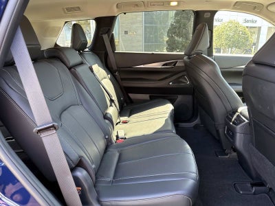2025 INFINITI QX60 LUXE