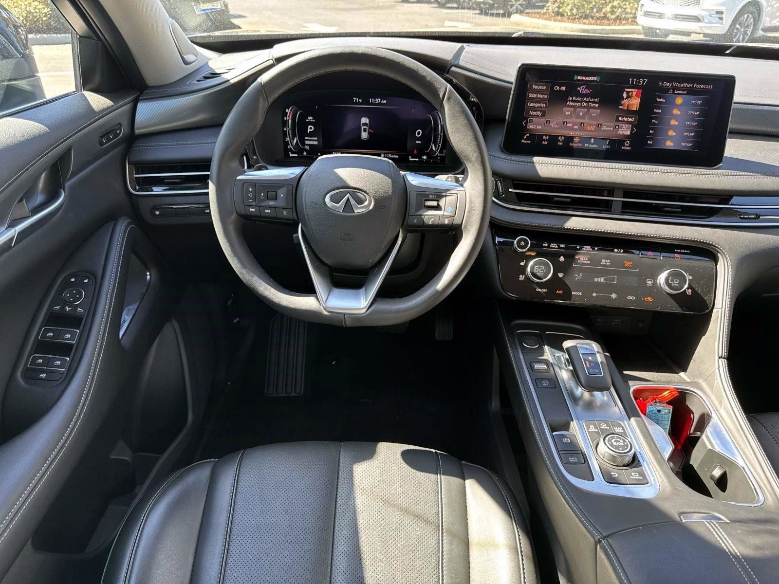 2025 INFINITI QX60 LUXE