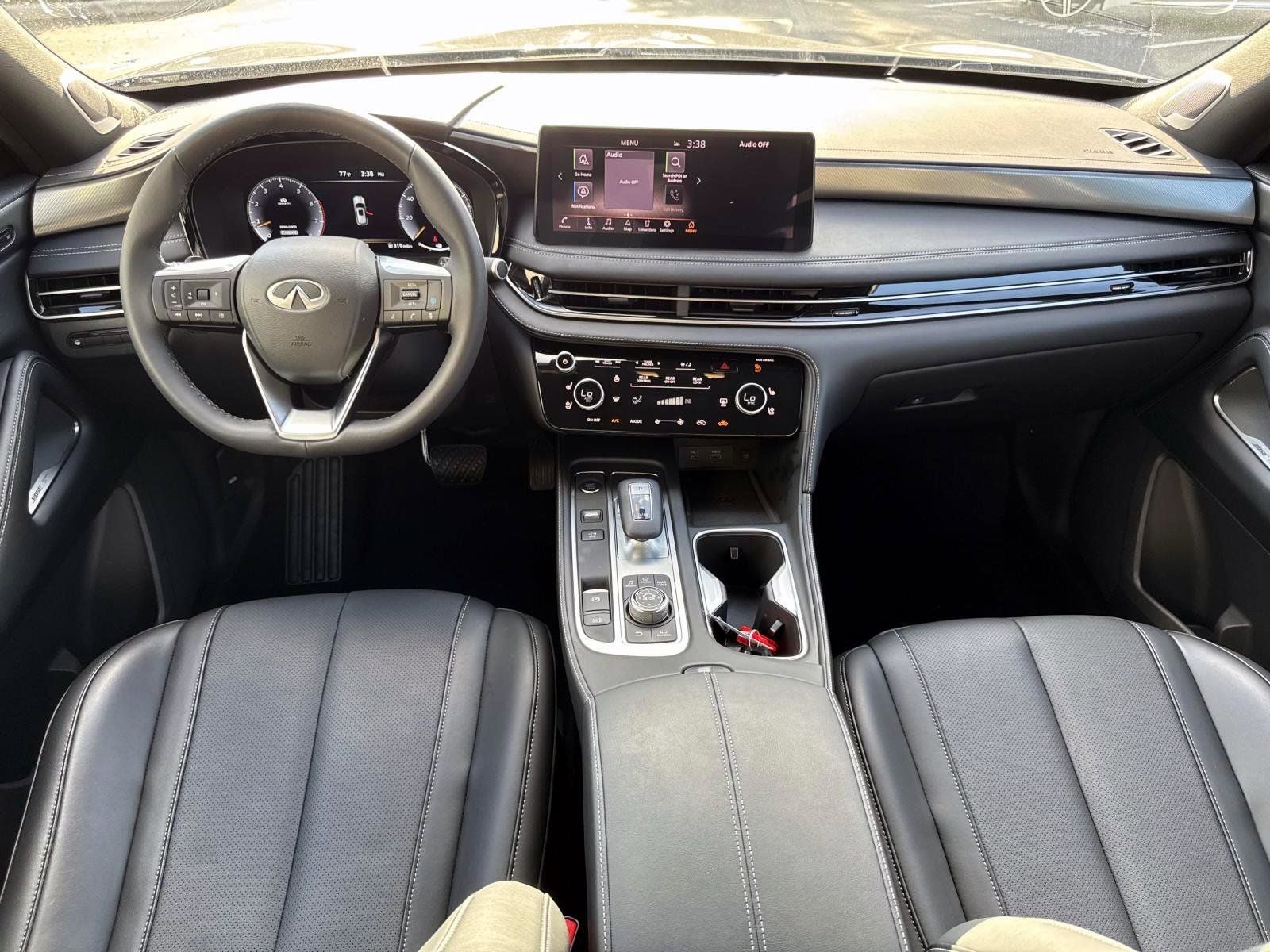 2025 INFINITI QX60 LUXE