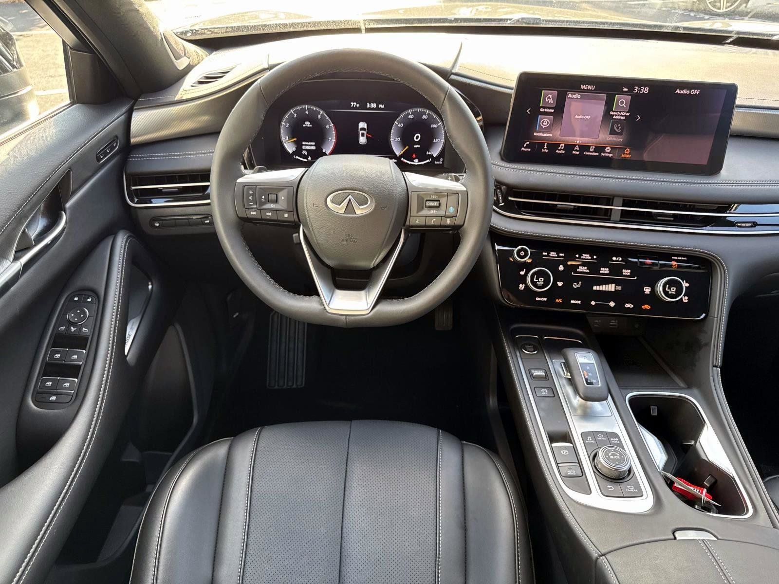 2025 INFINITI QX60 LUXE