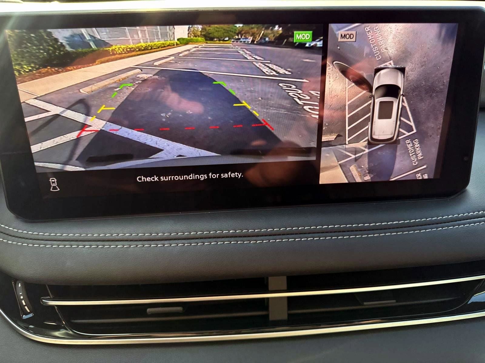 2025 INFINITI QX60 LUXE