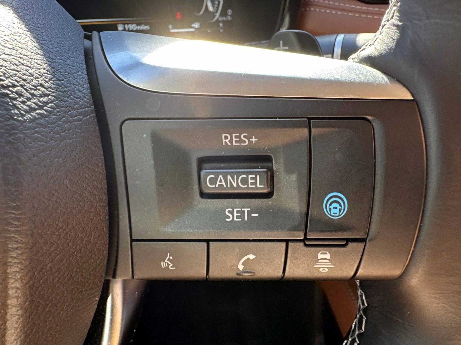 2025 INFINITI QX60 Sensory