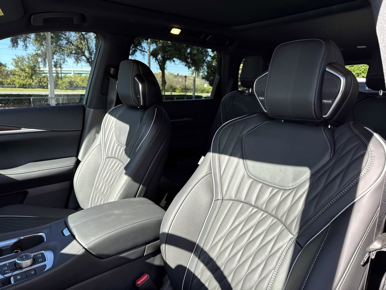 2026 INFINITI QX60 Autograph