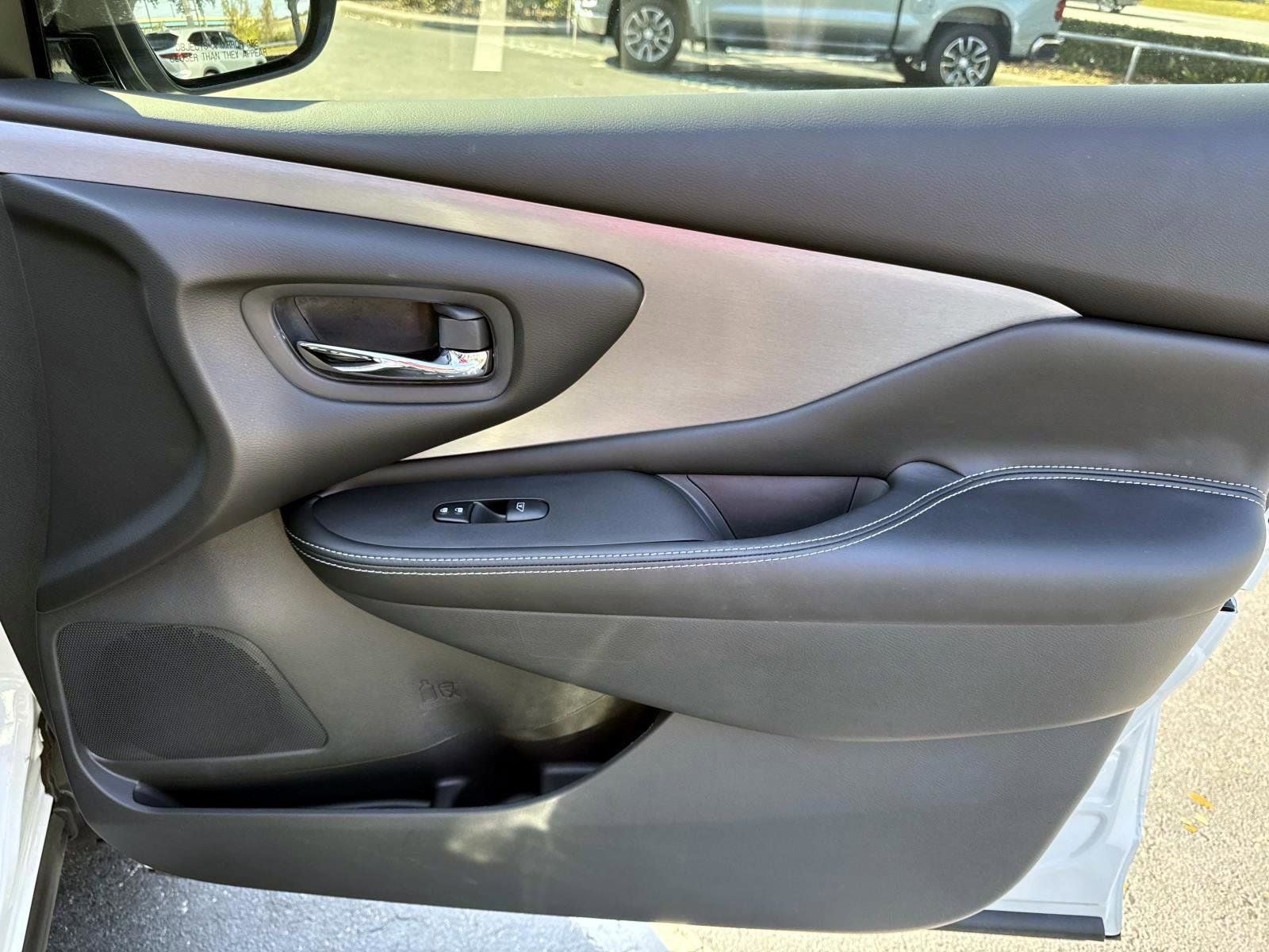 2024 Nissan Murano SV