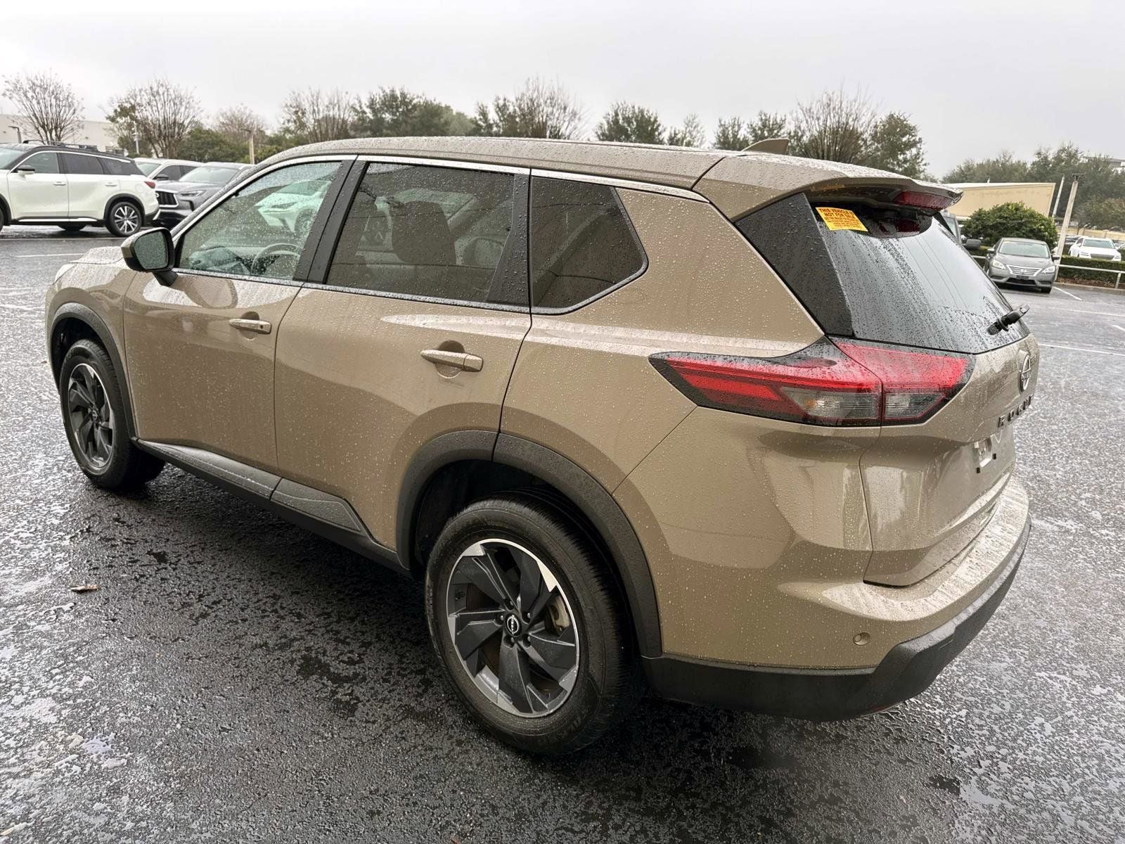 2025 Nissan Rogue SV