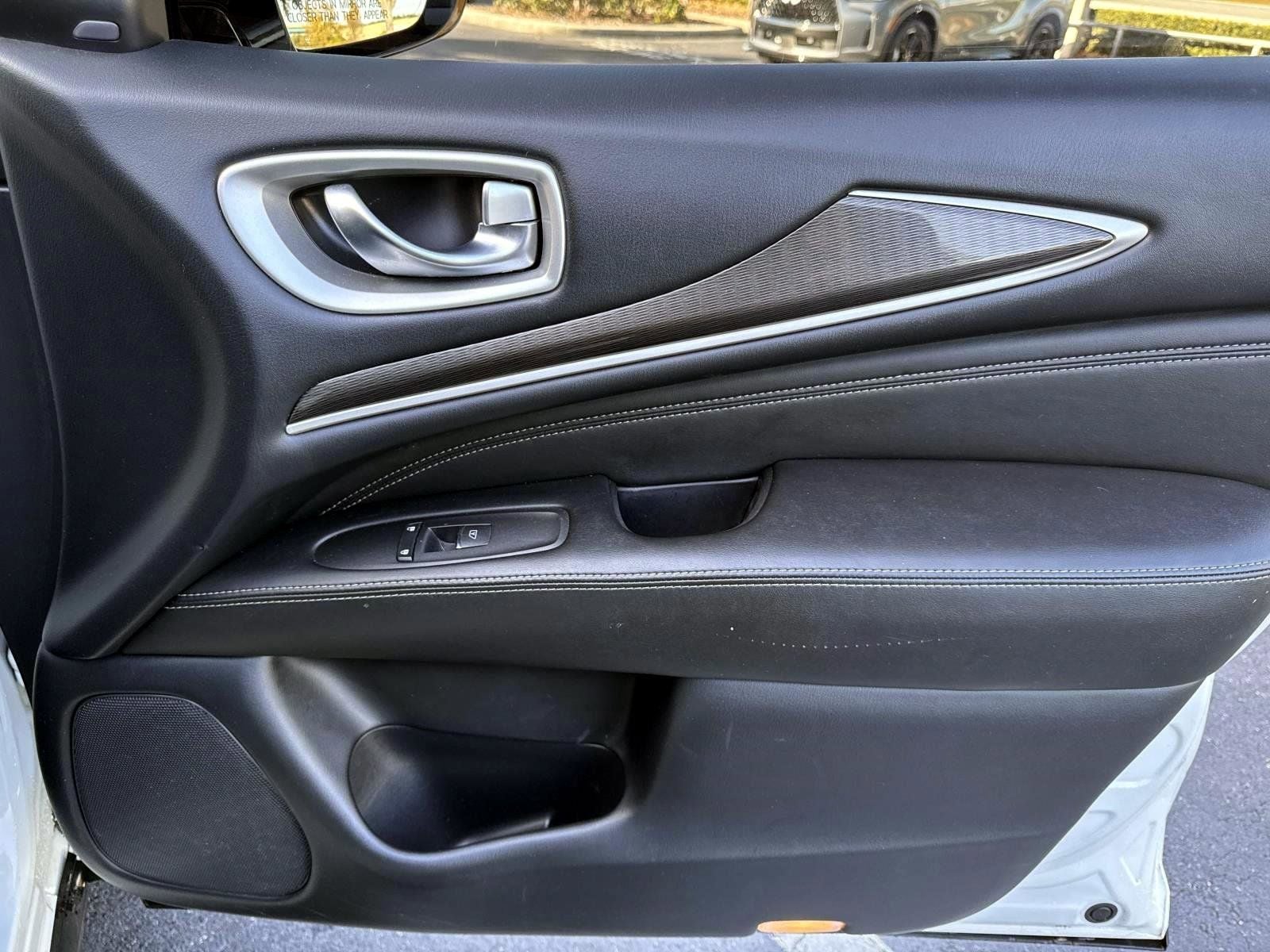 2020 INFINITI QX60 LUXE