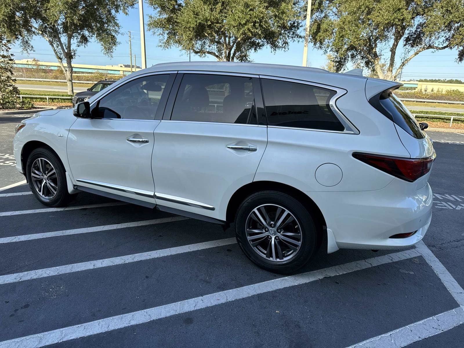 2020 INFINITI QX60 LUXE