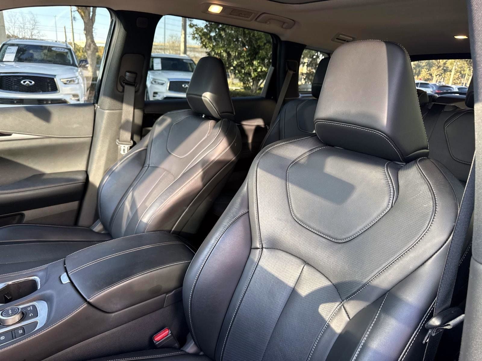 2024 INFINITI QX60 PURE