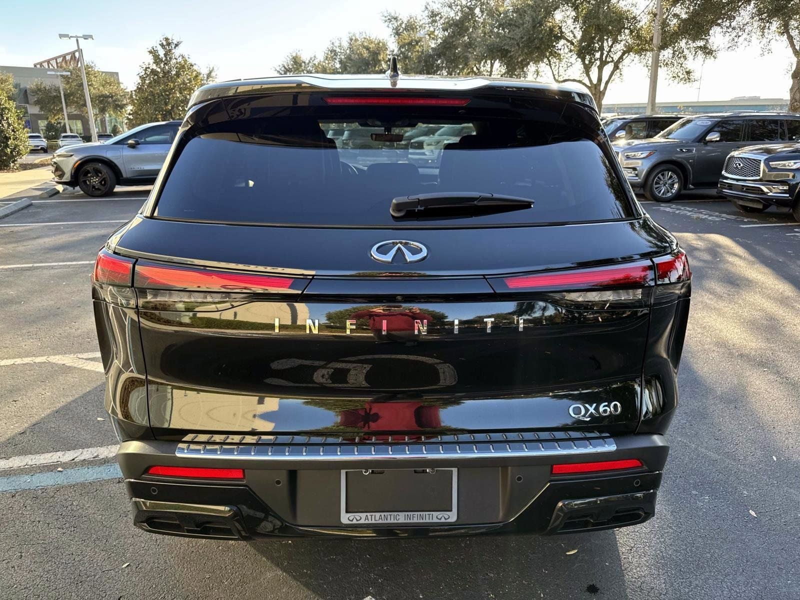 2024 INFINITI QX60 PURE