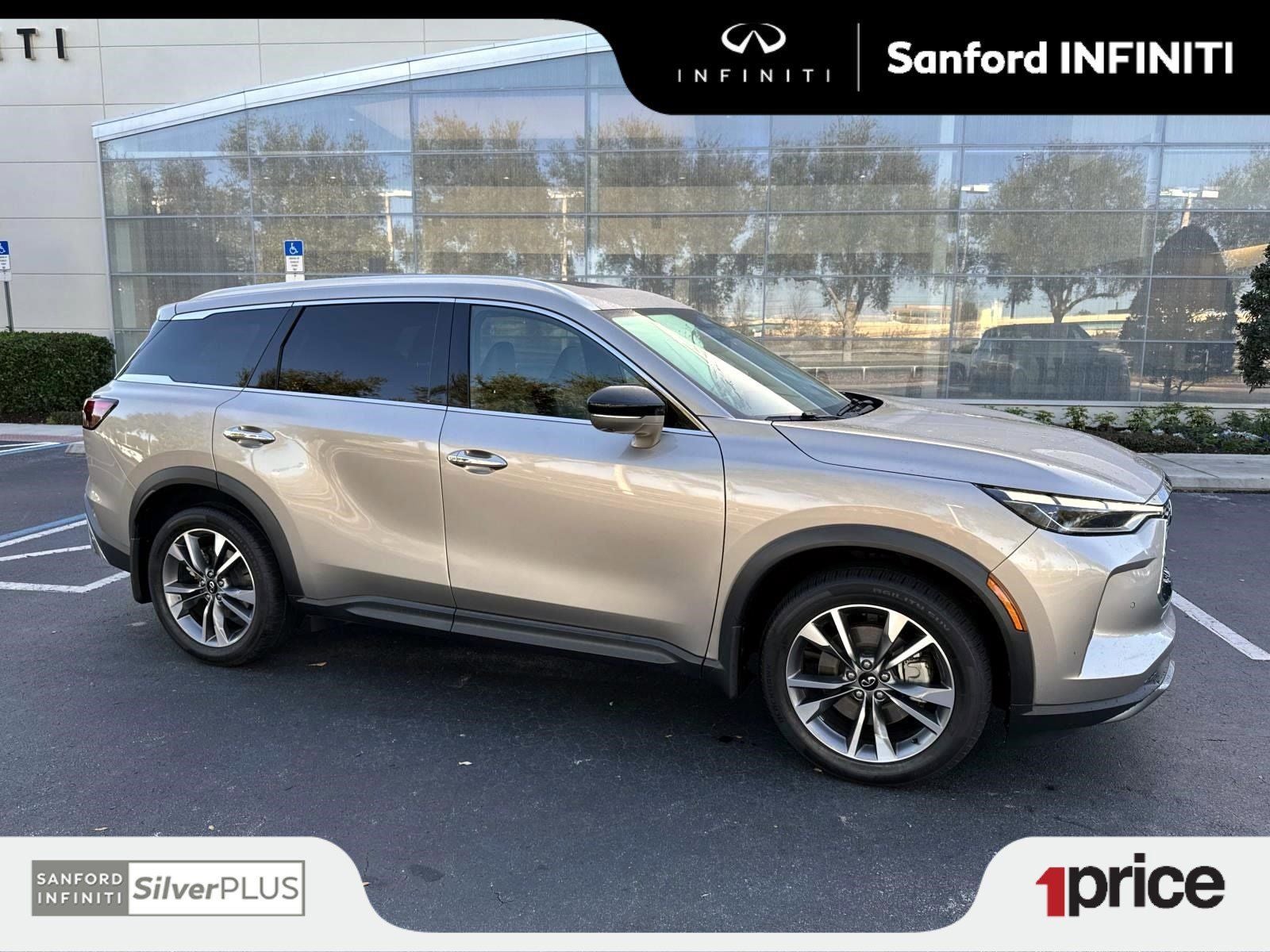 2022 INFINITI QX60 LUXE