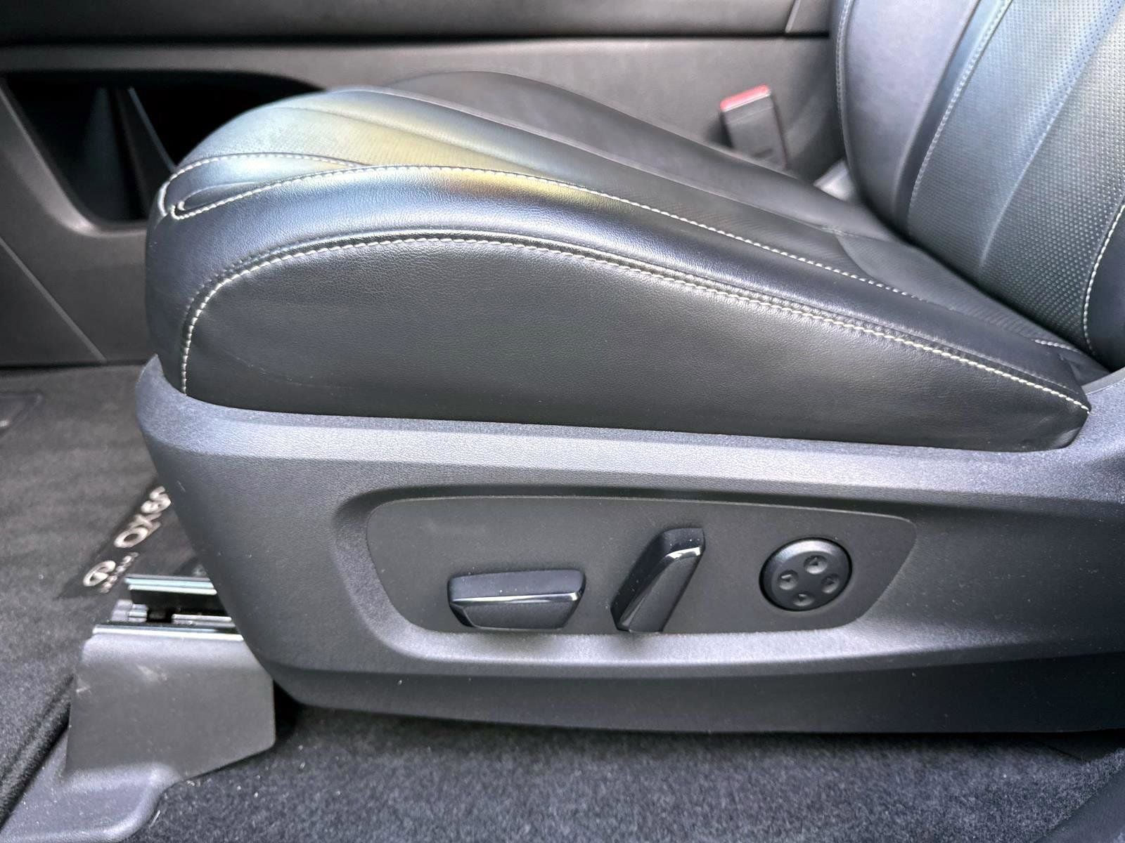 2022 INFINITI QX60 LUXE