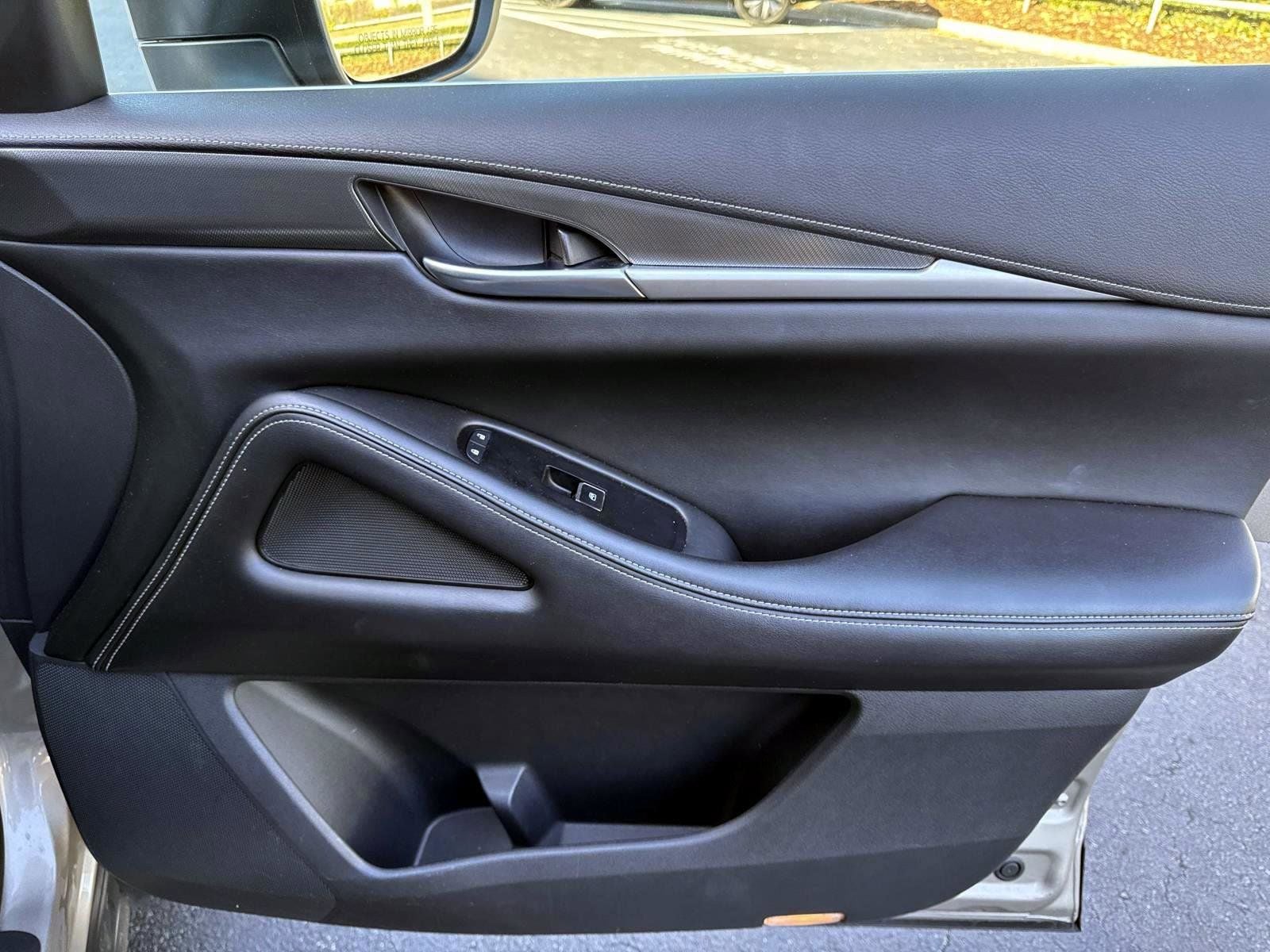 2022 INFINITI QX60 LUXE