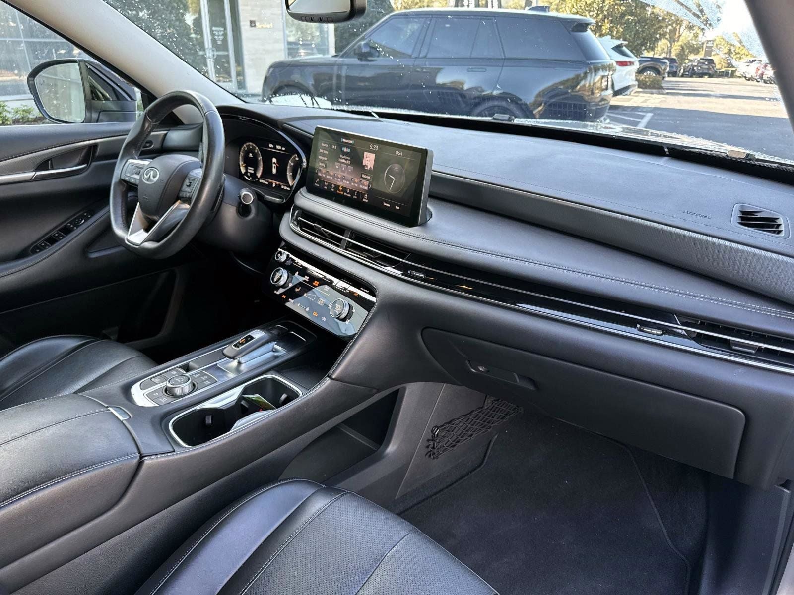 2022 INFINITI QX60 LUXE