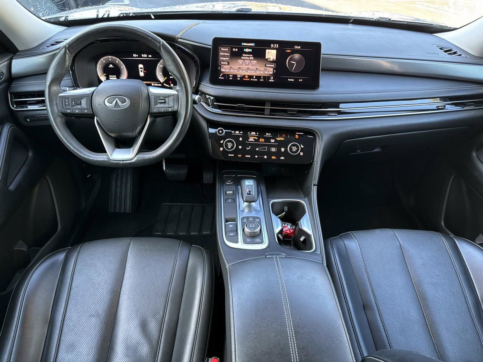 2022 INFINITI QX60 LUXE